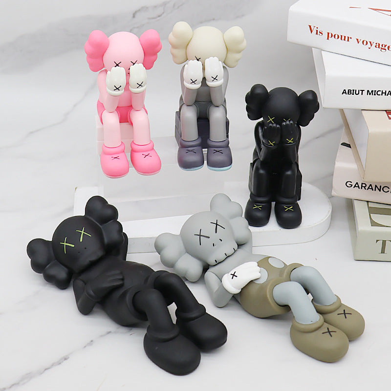 Boxed Cartoon KAWS Cows Garage Kit Model Doll Car Decoration Creative Personality Car Interior Decoration Toys