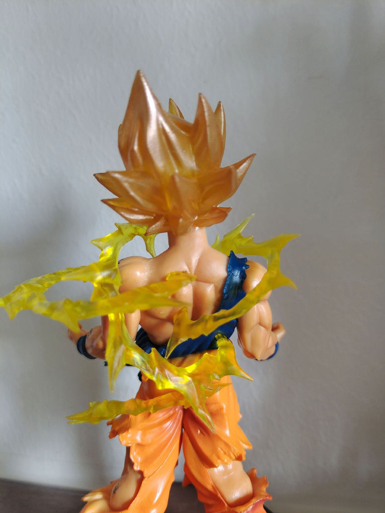 Dragon Ball Sun Wukong Super Saiyan Car Decoration Chassis Decoration Classic Anime Peripheral Hand Office