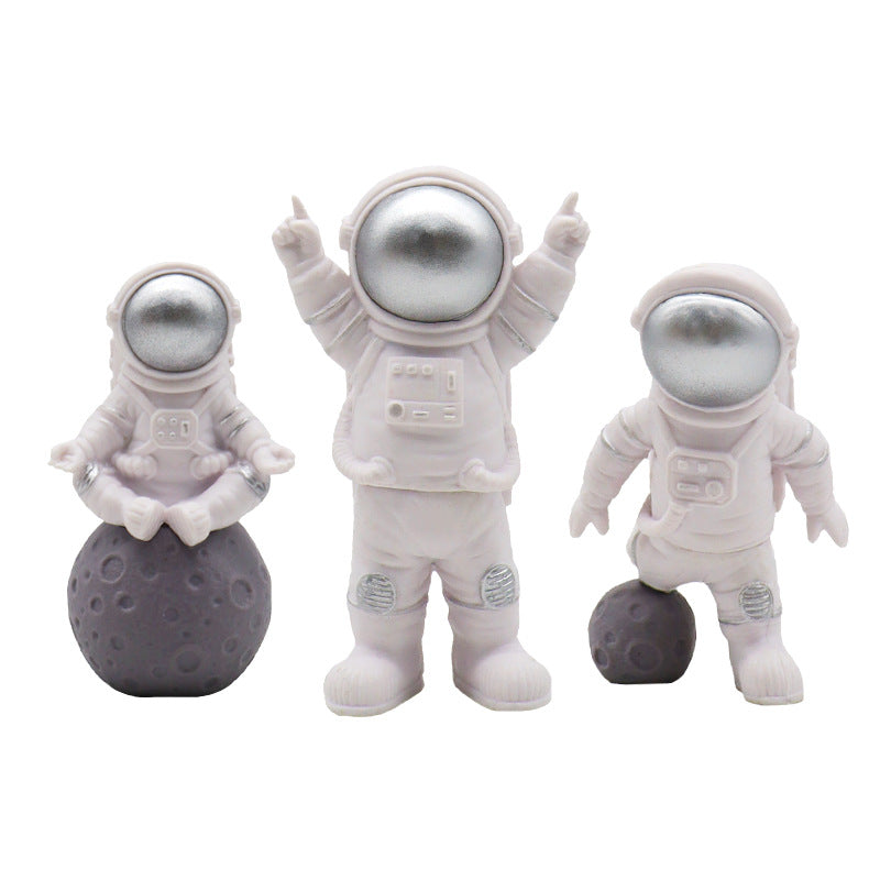 Astronaut Decoration Cute Model Small Spaceman Home Living Room Desktop Car Decorations