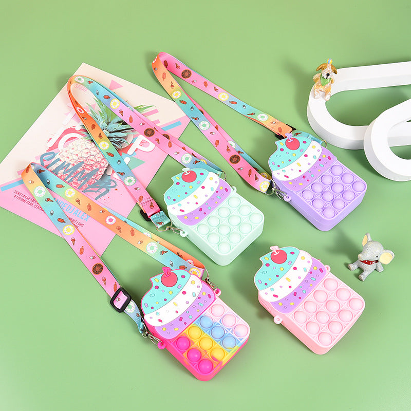 Cake Silicone Bag Squeezing Toy Deratization Pioneer Coin Purse Toy Bag Cute Kid's Messenger Bag Earphone Bag in Stock