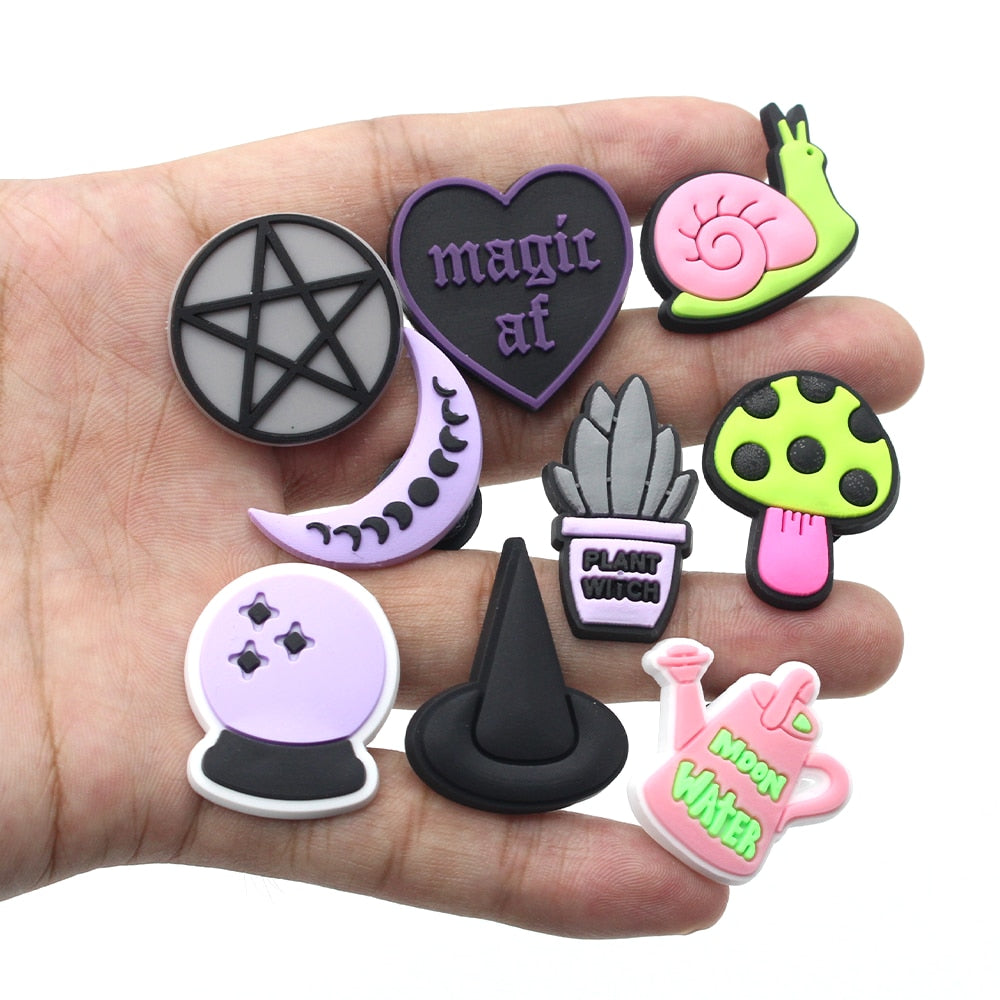Hot 1pcs Witch series PVC Shoe Charms Moon magic ball Decorations Shoe Aceessories Fit Women’s croc clogs kids X-mas Gifts jibz
