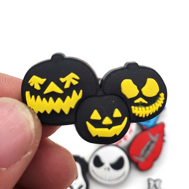 1pc Halloween Theme Shoe Charms Buckle Horror Croc Shoe Accessories JIBZ Fit For Sandals Shoe Adults Unisex Gifts jibz