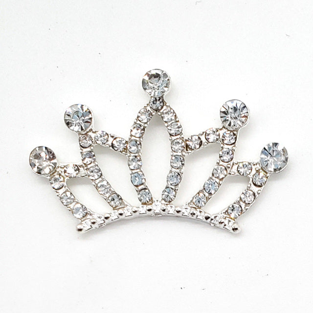Hot 1pcs Metal jewelry Style Shoe Charms Pearl Crown Shoe Aceessories Decorations Fit women’s croc Clogs Buckle girls Gifts jibz