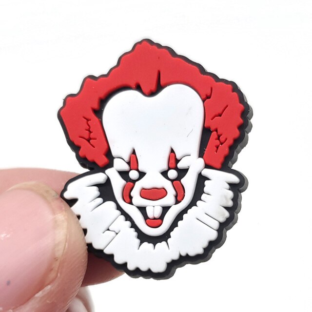 Hot 1pcs Horror Style PVC Shoe Charms Funny DIY Shoe Aceessories Fit croc Sandals Decorations Unisex adult Halloween Gifts jibz