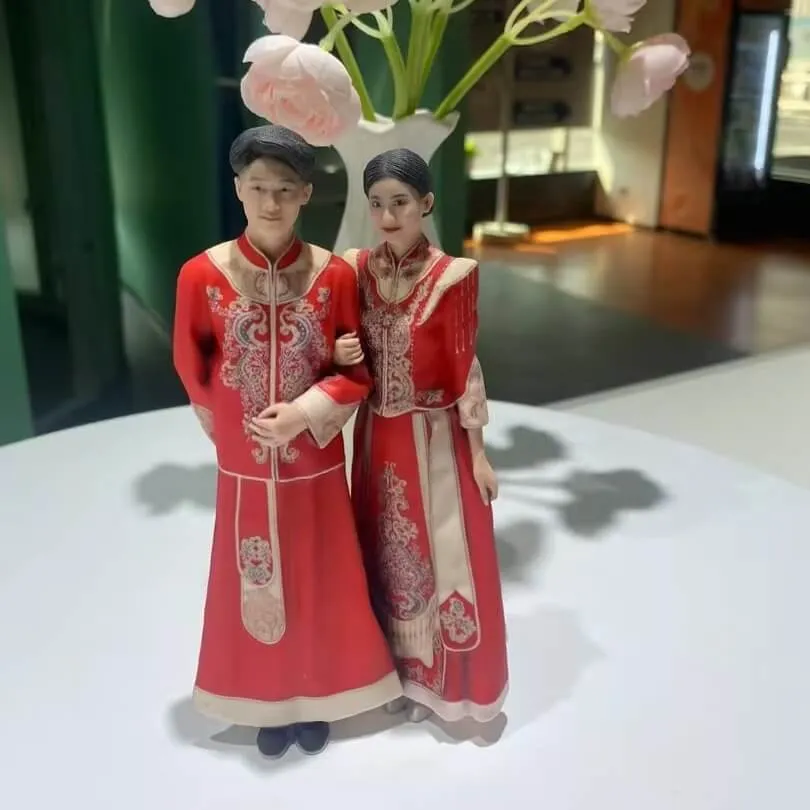 Custom wedding couple 3D figurines